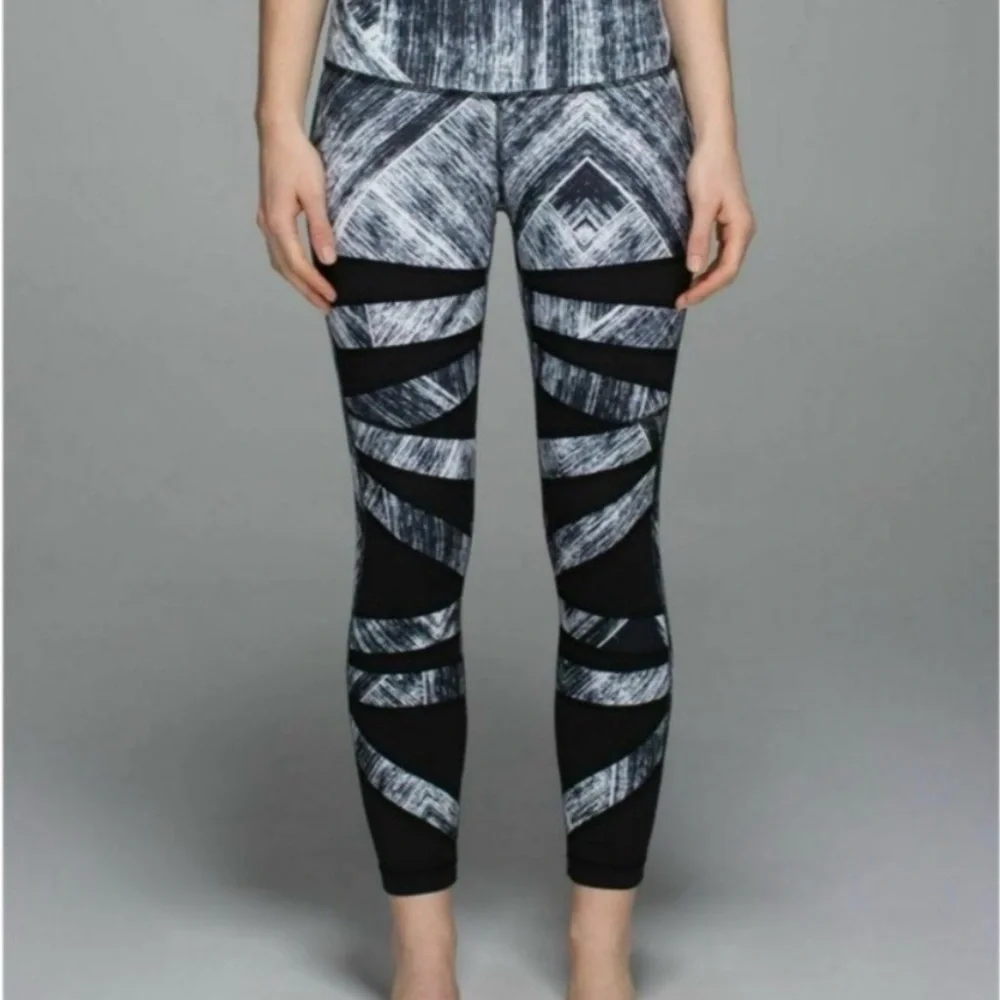 Lululemon Heat Wave High Times Leggings Size 8